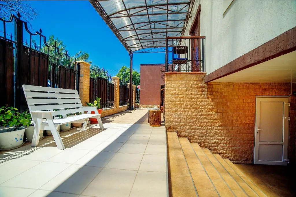 Коттедж Современный коттедж в самом центре у моря — Геленджик