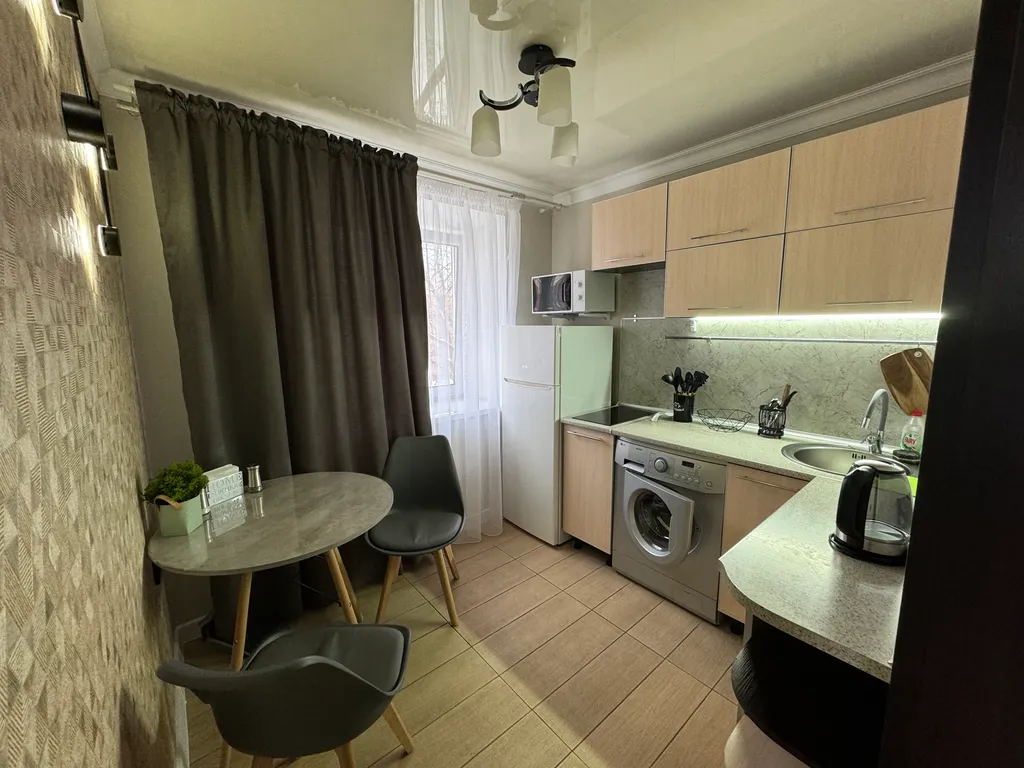 Однокомнатная квартира с дизайнерским ремонтом