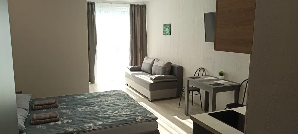 Новая, уютная студия