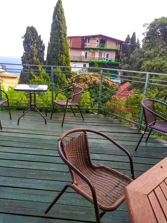 Большая комната до 3 человек в Симеизе