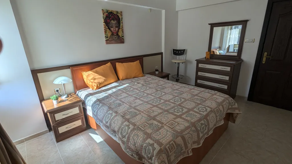 Стильная квартира в комплексе с бассейном рядом с морем