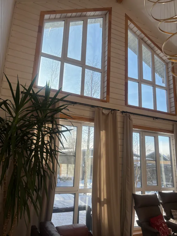 Дом у Коркинского озера с баней, купелью и детской площадкой.