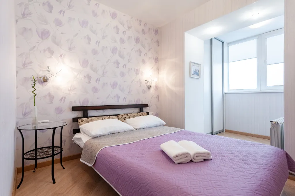 Двухкомнатная квартира в центре рядом с полевым спуском к Волге — аренда посуточно в Самара