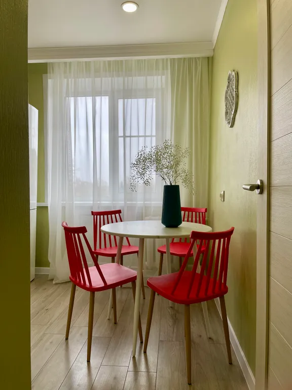 Светлая и очень уютная квартира — аренда посуточно в Великий Новгород