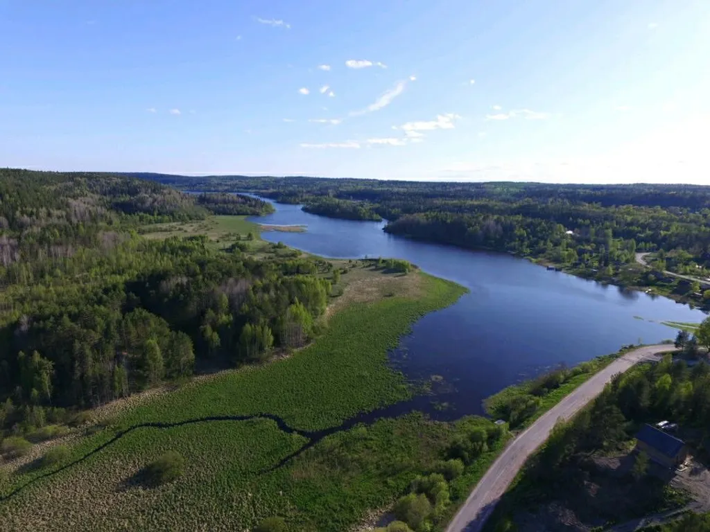 Уютный дом на берегу Ладожского озера