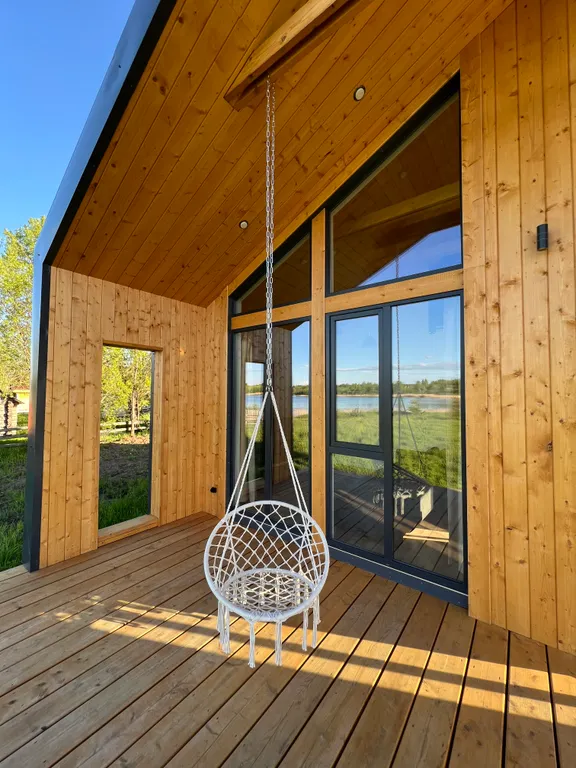 Барнхаус у озера