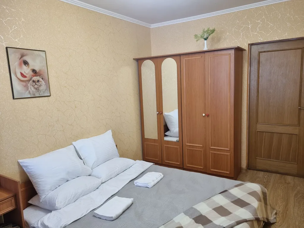 Пpocтоpнaя и уютная квартиpа в центре города