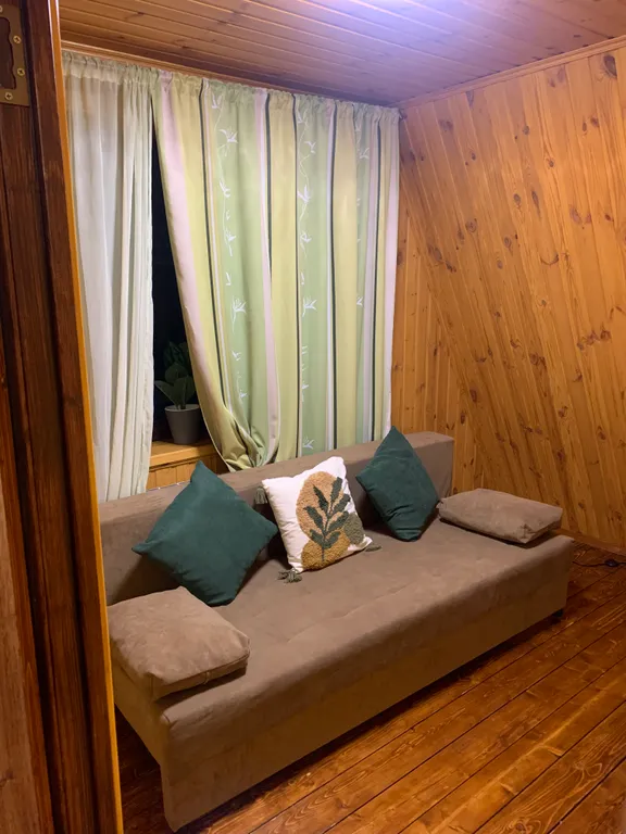 Аквамарин - гостевой комплекс с подогреваемым бассейном