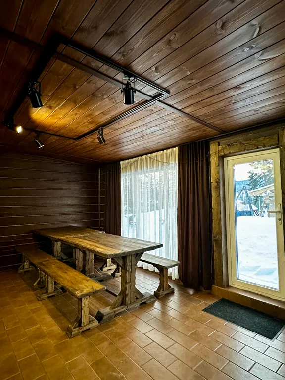 Дом 302m2 — чан, кухня, панорамные окна