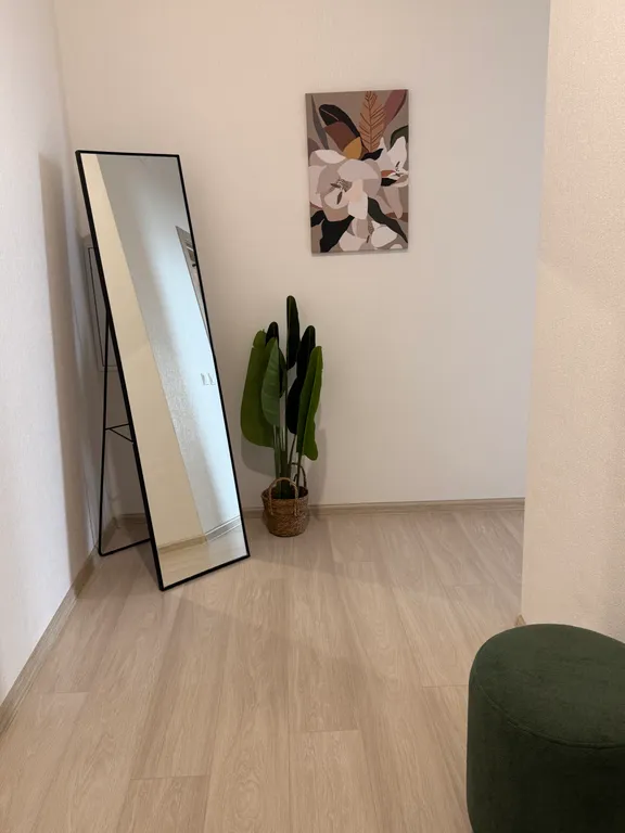 Панорамная квартира рядом с ТЦ Veer Mall