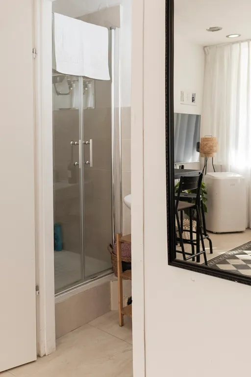 Студия у моря и с видом на море