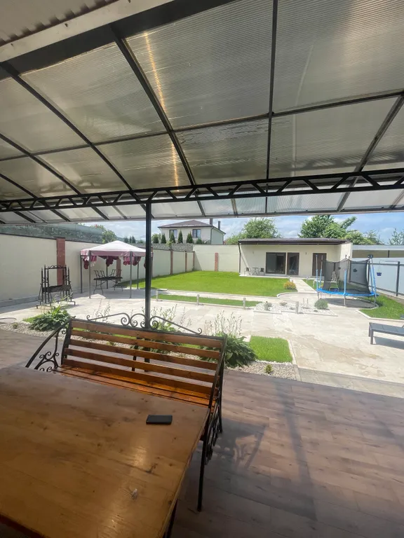 Комфортная дача в городе