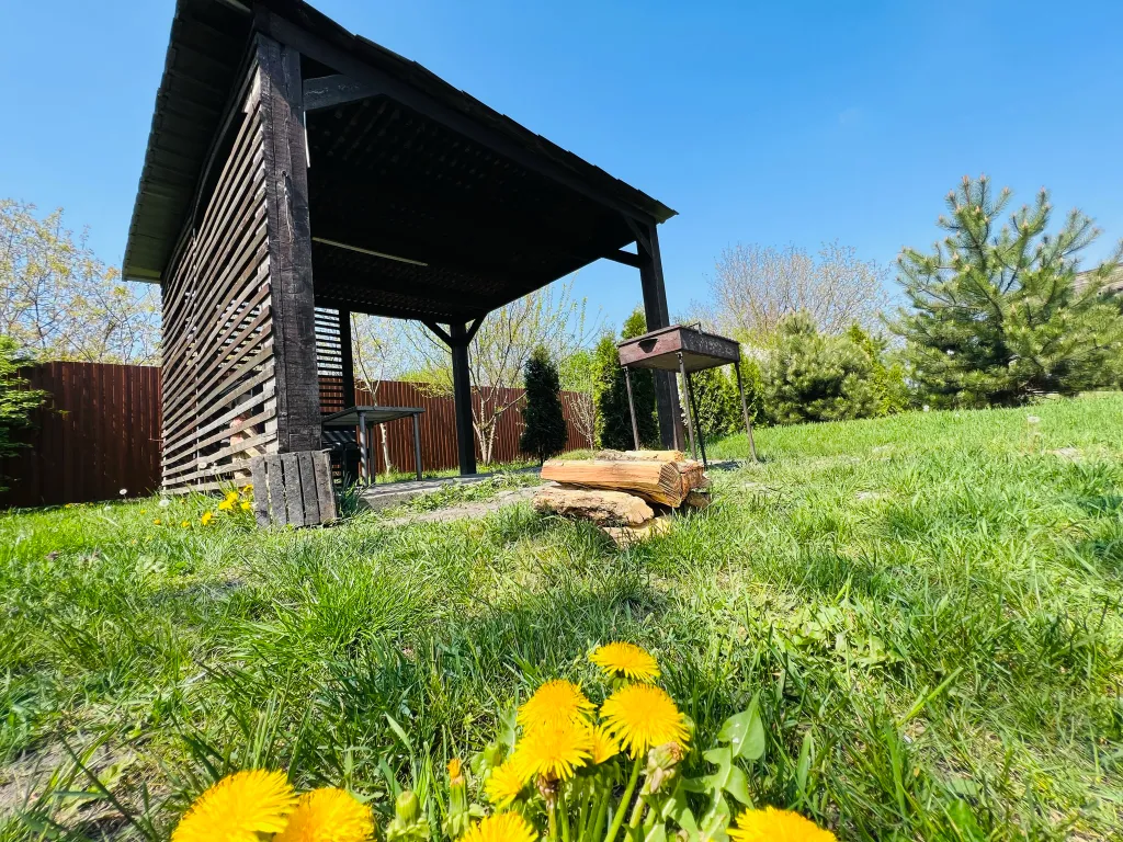 Коттедж Вилла на берегу реки Кубань с бассейном, баней, банным чаном — Елизаветинская