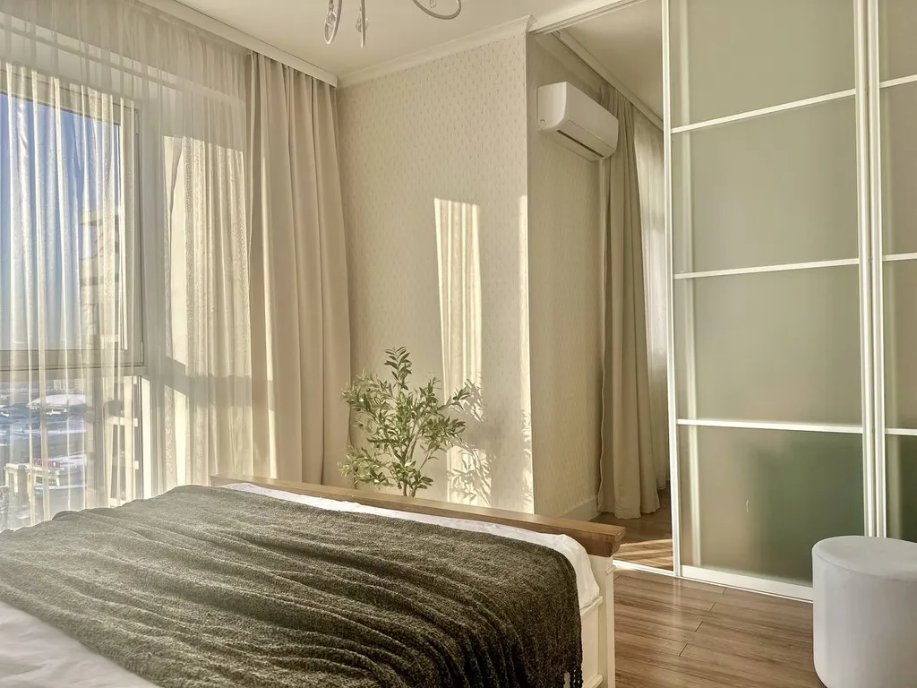 Утренний шепот с видом на горы