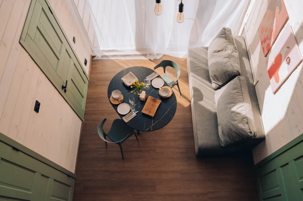 Гостевой домик с панорамными окнами