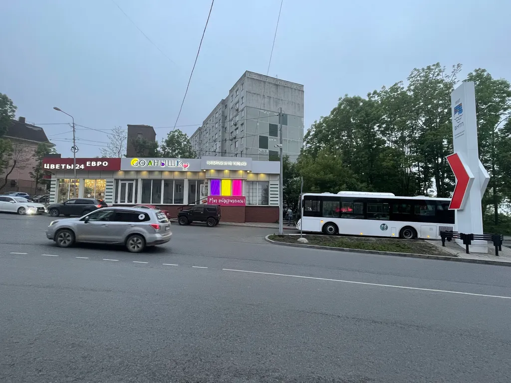 Уютная современная студия рядом с морем недалеко от центра