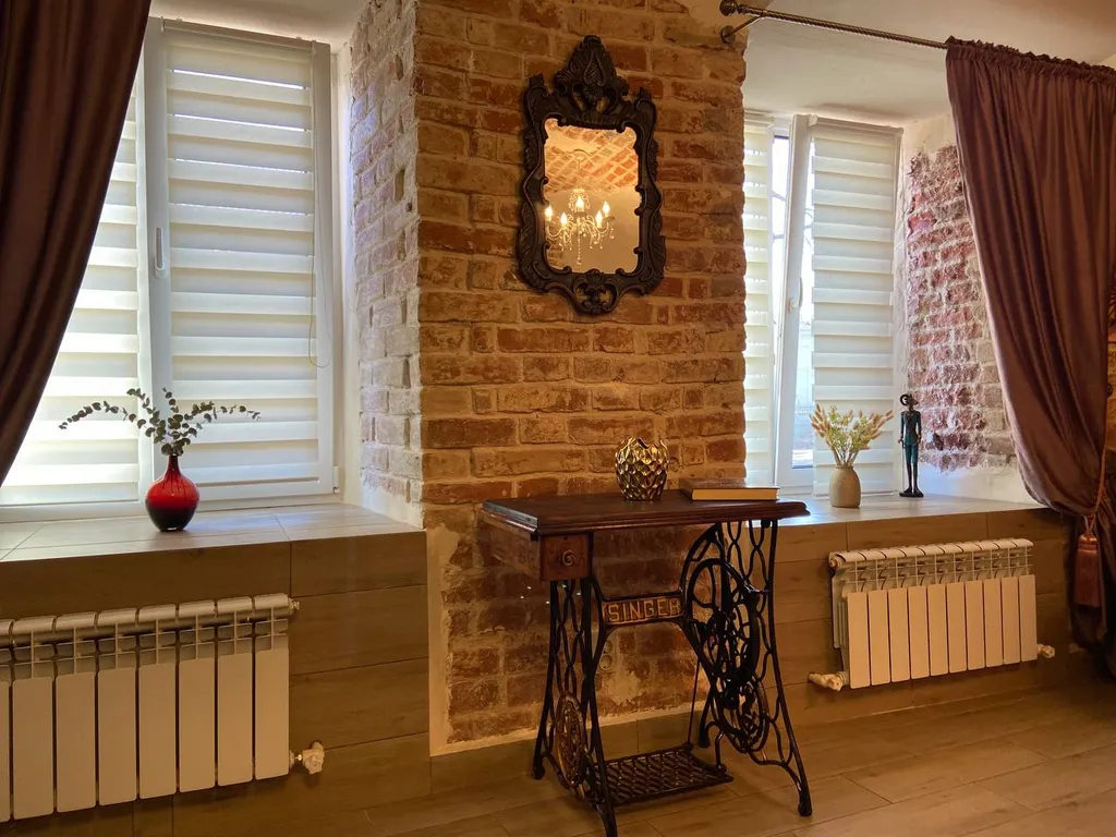 Старинная квартира в стиле лофт в историческом центре Калуги