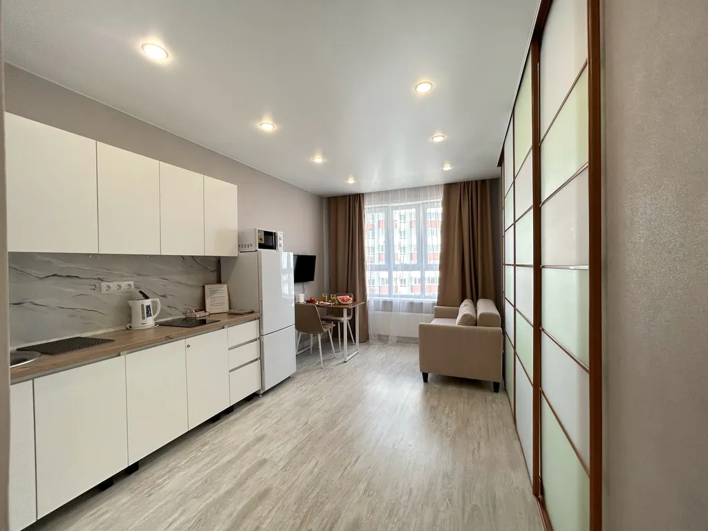 Квартира на 17 этаже у моста