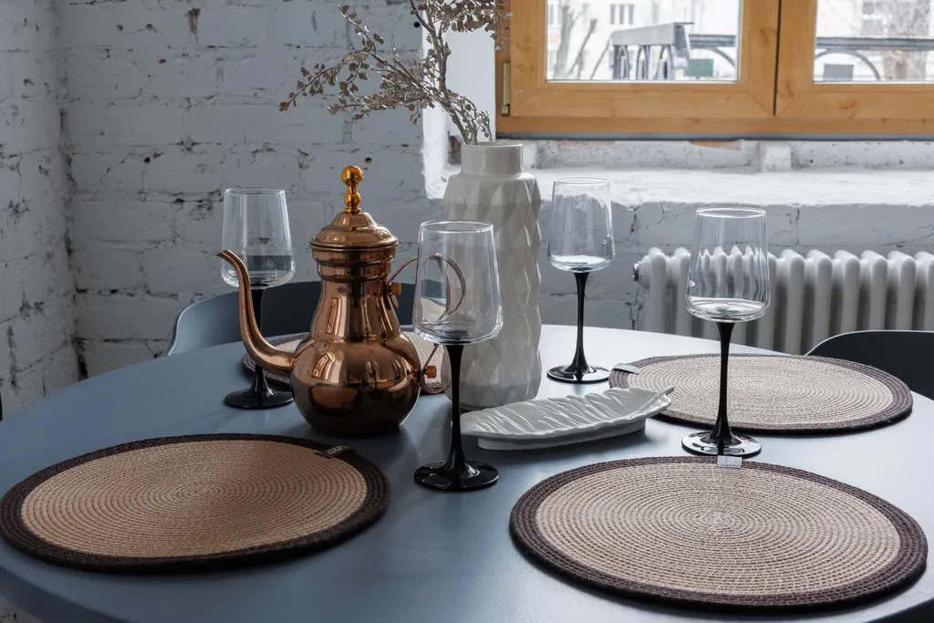 Квартира Двухуровневая квартира в историческом доме в центре — Ярославль