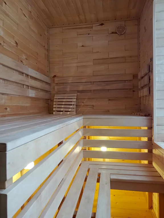 Уютный деревянный домик