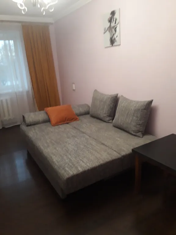 Рядом с гостиницей Калининград