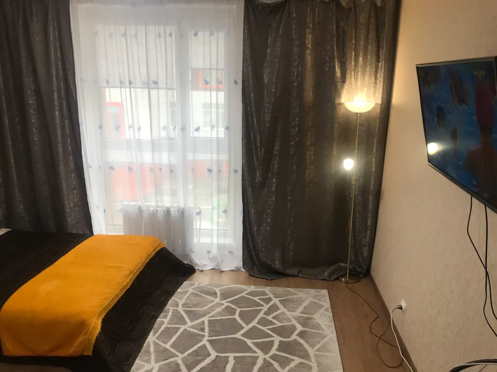 Апартамент в центре, парк им. Ленина