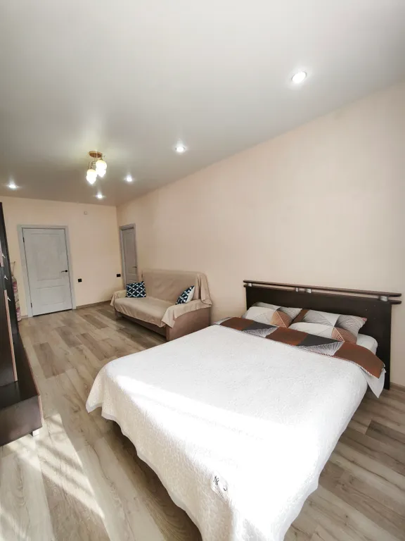 Уютная 2-я квартира рядом с Площадью Советов