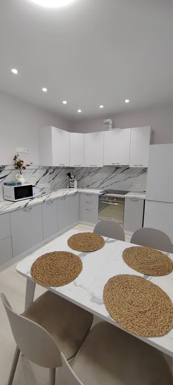 Шикарныe апартаменты с двумя комнатами в центре города