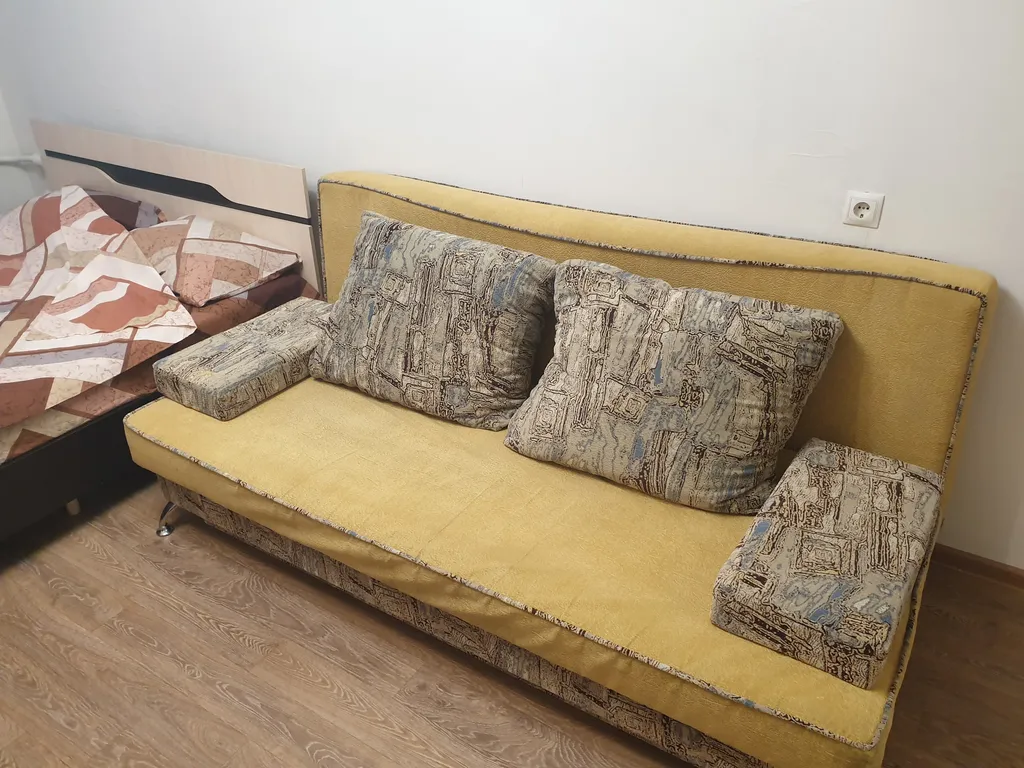 Светлая и теплая квартира