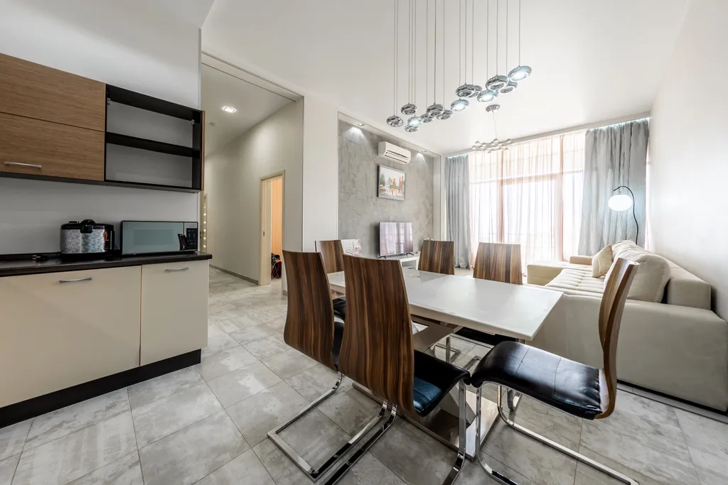 Роскошный пентхаус с панорамным видом на море.