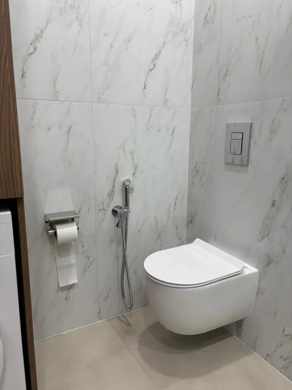 Квартира Современные и уютные апартаменты в центре города в новом ЖК — Алматы