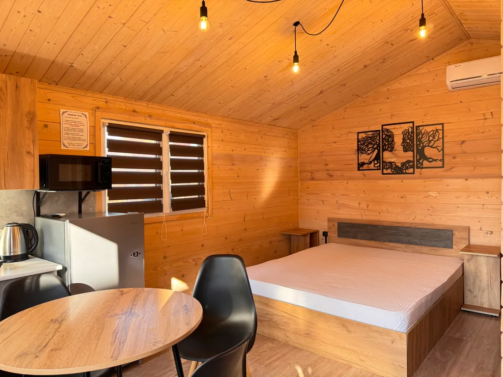 Коттедж Деревянный коттедж со своей мини-кухней — Сириус