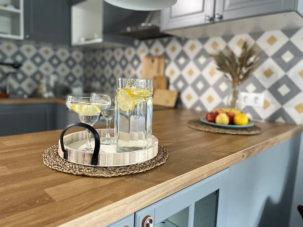 Современная студия в ЖК Георг Ландрин в 5 минутах пешком от метро Лесная