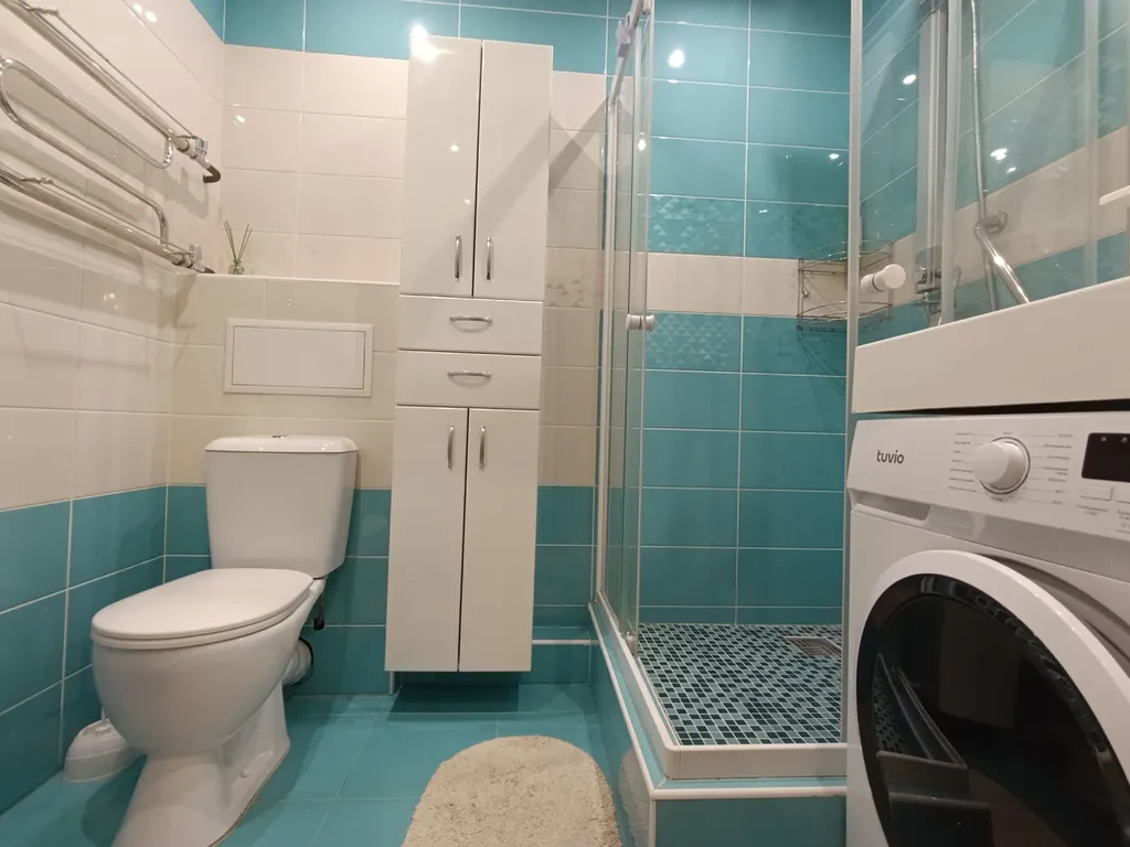 Просторная двухкомнатная квартира с видом на Кузнецкую крепость