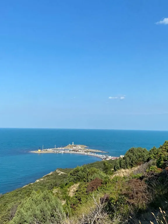 Комфортный номер со всеми удобствами в тихом месте