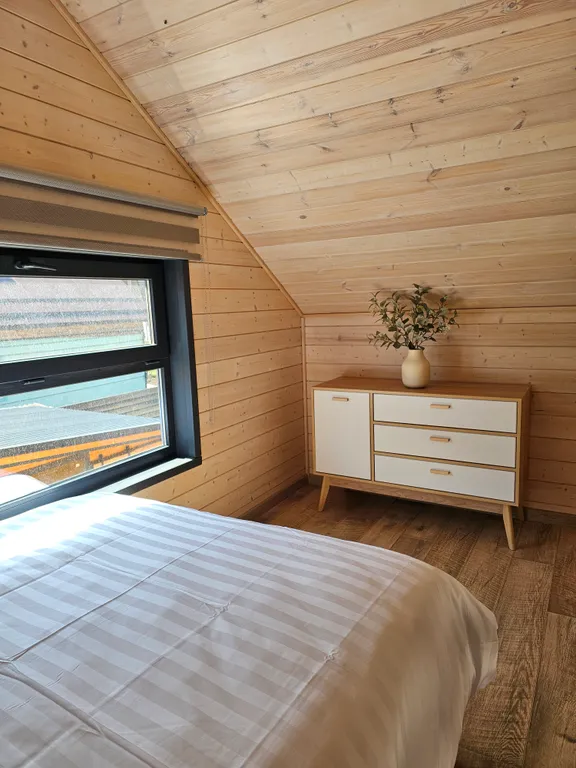 Дом 50m2 — сибирский чан, панорамные окна, тёплый бассейн