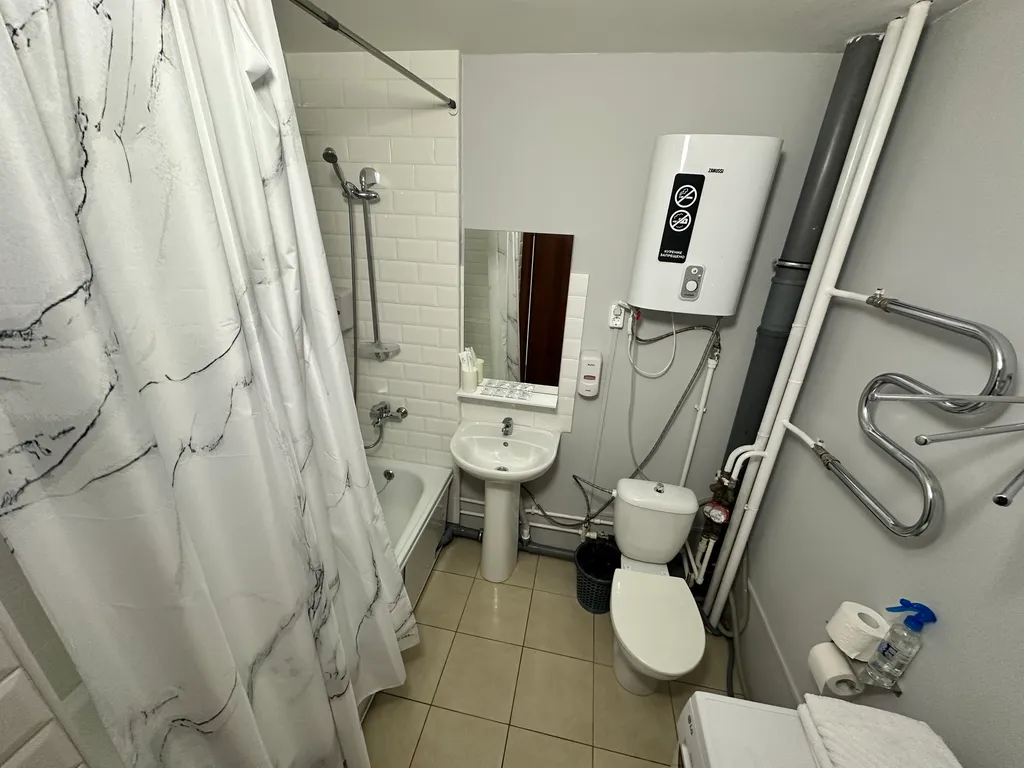 "В Гости!" на Строителей 90Б (1к квартира рядом с Термоленд)