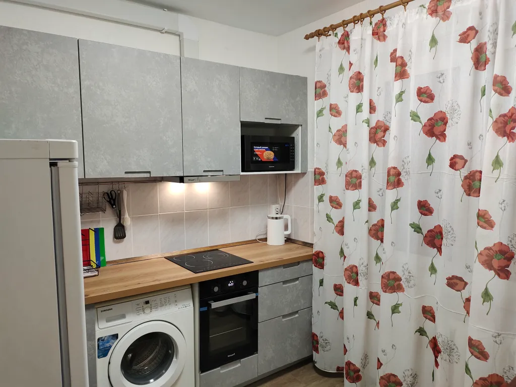 Свежеотремонтированная квартира — аренда посуточно в Апатиты