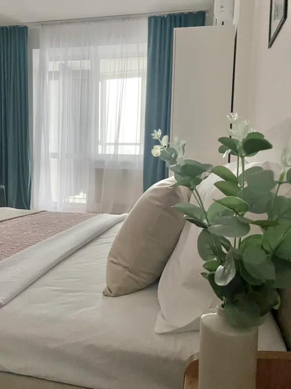 Квартира Квартира Видовая евродвушка у Metro  Chkalovskaya бесконтактное — Екатеринбург