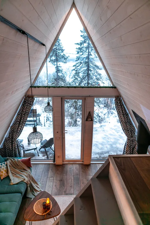 Уютный домик с сауной на берегу реки Dacha Scandi