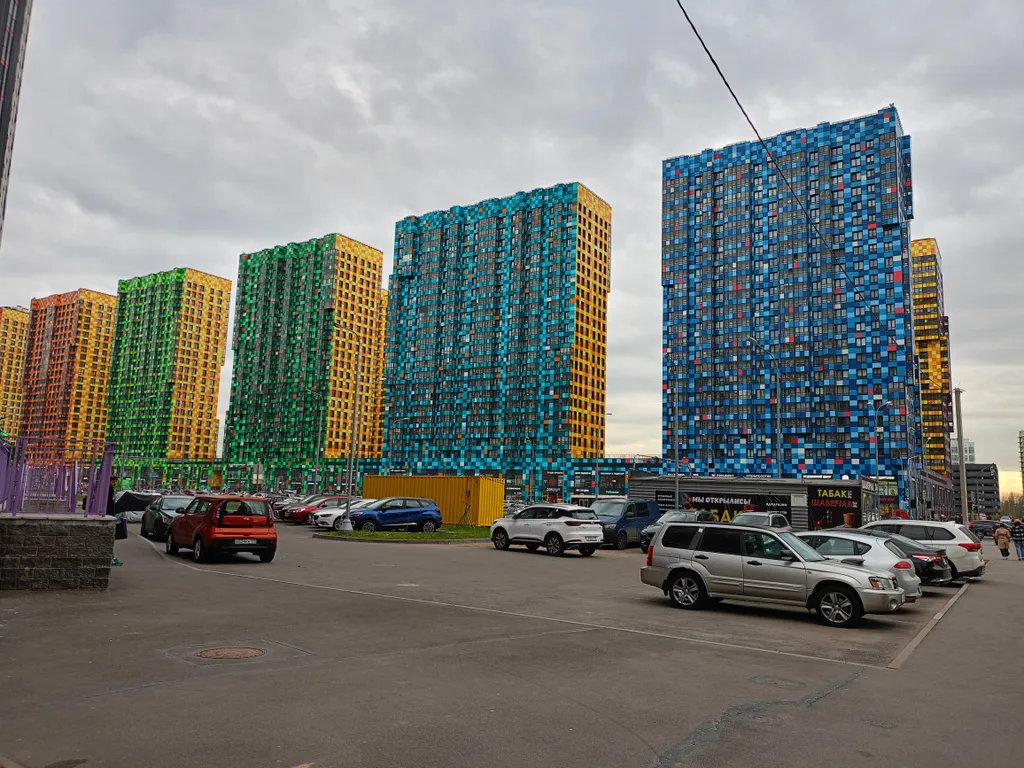 2-евро в Приморском районе