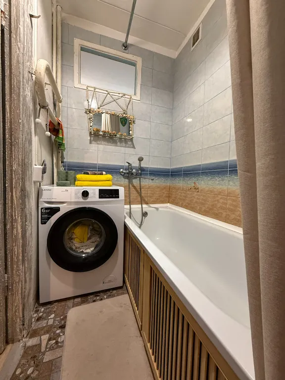 Квартира в центре Машгородка с большой открытой лоджией