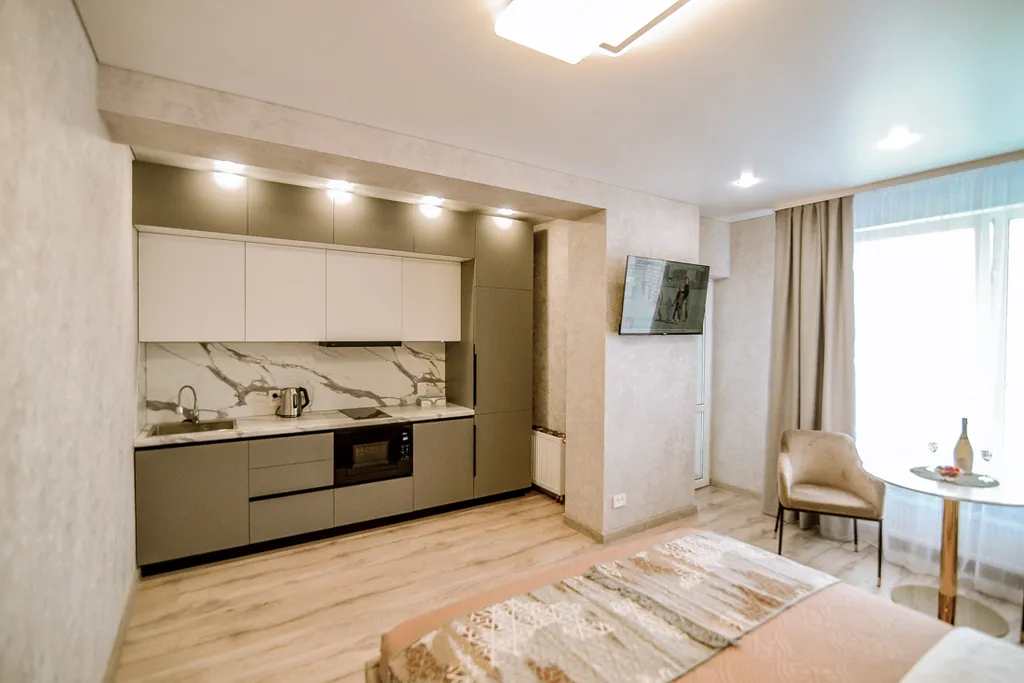 Уютная студия с красивым видом на город