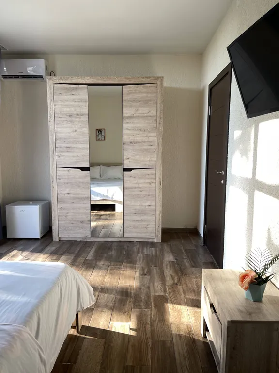 Дом с подогреваемым бассейном и 5 спальнями