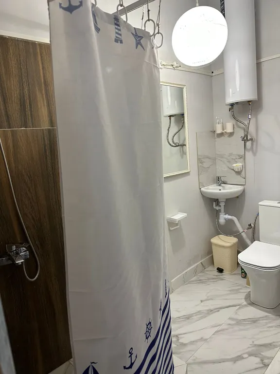 Уютный апартамент с отдельным входом  в центре города