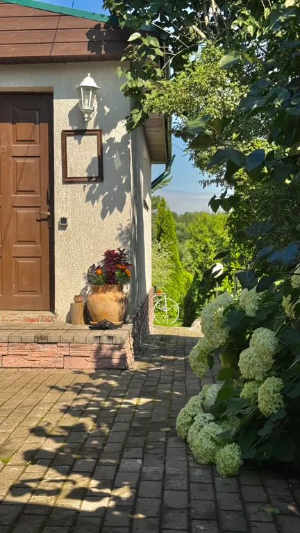 Уютный домик с видом на музей