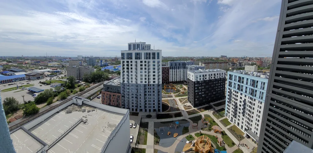 Квартира Квартира в 10 минутах от центра с паркингом — Тюмень