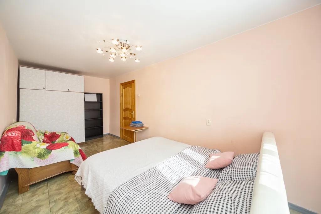 Большая квартира на центральной улице