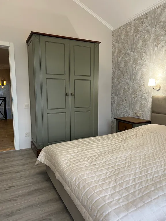 4-комнатный Дом