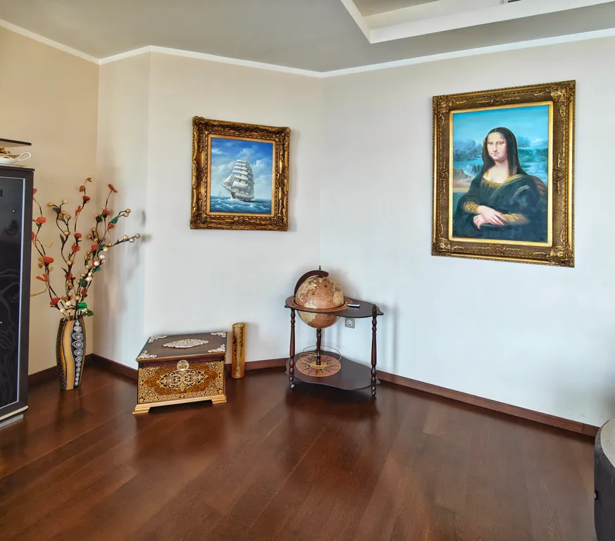 Шикарная видовая квартира в Золотой Бухте